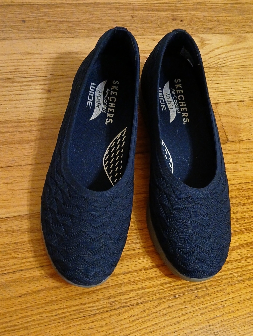 Skechers Navy Knit Slip-On Loafers for Men - Wide Fit